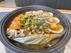 -新天明砂锅鱼头煲