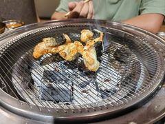 -围炉肉舍•炭烤活鳗•丹东海鲜烤肉(步行街店)