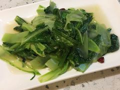 -兔行天下-鸿鹤鲜锅兔(中海国际店)