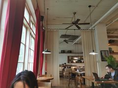 -雕刻时光咖啡馆(交大店)