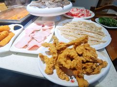 现炸酥肉-小牛叔鲜切牛肉·火锅·烤肉自助(公济桥路店)