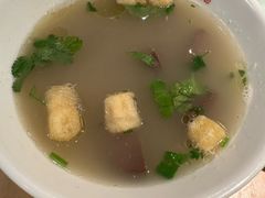 弄堂鸭血粉丝汤-弄堂小笼包(天津南开大悦城店)