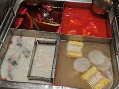 -海底捞火锅鲜切牛肉主题店(长寿路店)