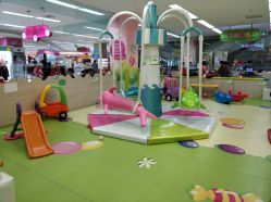 -孩子王(铁西万达店)