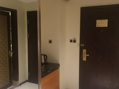 -上海虹梅嘉廷酒店