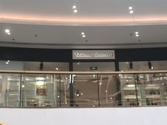 -砂之船奥莱(南京江宁店)