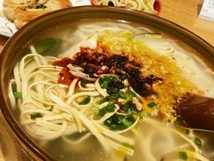 -三好食堂(煎饺·馄饨·肉饼米线·盛世广场店)