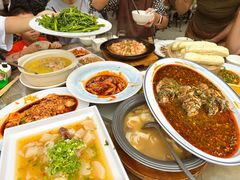 -月圆霖特色农家乐