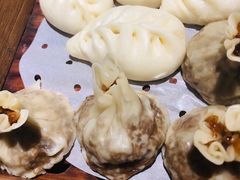 玉米鲜肉包-食膳公园包子铺(烈士公园店)