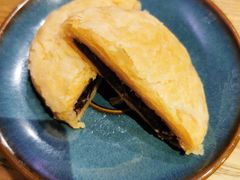 现烤鲜花饼-麦麦山云南菜(复地活力城店)