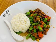 -赵崽儿川式面品(金桥国际店)