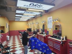 -Devilhands Barbershop男士理容店