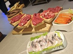 -宴全牛粤来越牛潮汕鲜牛肉火锅(海州万达广场店)