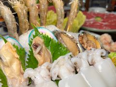 -红鼎豆捞·非遗鲍皇汤火锅(宝丰路店)