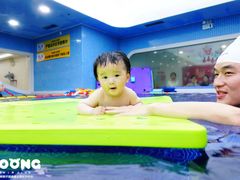 -龙格亲子游泳俱乐部(泊富中心)