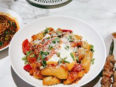 -丝路有约·优雅新疆菜(万宴城店)