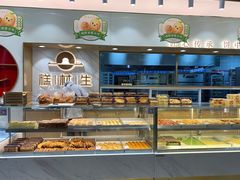 面包甜点陈列柜-糕材生(龙湖北京大兴天街店)