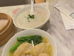 田鸡粥-香港百合居(LCM置汇旭辉广场店)