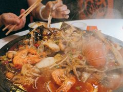 -鸣记脆皮烤鱼·海鲜烤鱼(三八广场店)