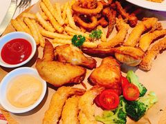 -必胜客(东大桥店)