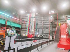 -极限PLAY运动娱乐新世界·团建派对潮玩休闲馆·室内蹦极高空游乐园