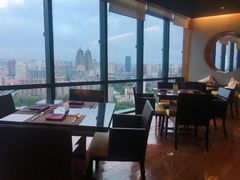 靠窗位-龙之梦万丽酒店青餐厅