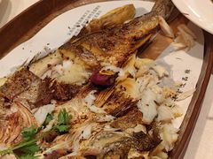 和田原始烤鱼-SEEUNARI西域娜依新疆菜(环宇广场店)