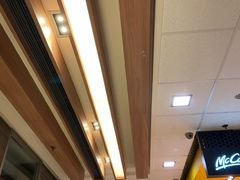 -麦当劳(欢乐谷店)