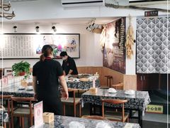 大堂-八两八金·莱芜特色炒鸡(市南漳浦路店)