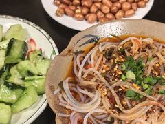 -醉八仙热酒馆(渝中店)