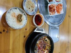 -故乡家韩国料理(丹东街店)