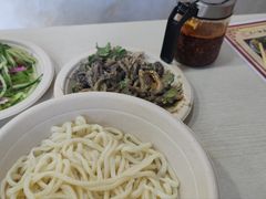 -黑八私房老北京炸酱面