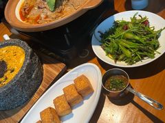 -菌自由丨野生菌火锅特色庭院餐厅(丽江古城店)