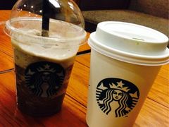 伯爵吉列焙茶星冰乐+抹茶拿-星巴克(漕河泾2店)