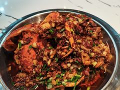 -凤凰路何眼镜香辣蟹(花果园店)