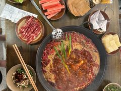 -黄潇洒老火锅(九眼桥宏济巷店)
