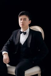 -Mu慕婚纱摄影·超级工作室