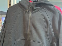 -lululemon(上海浦东IFC店)