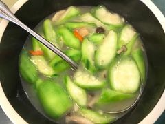 米汤肉丸浸丝瓜-水磨农庄