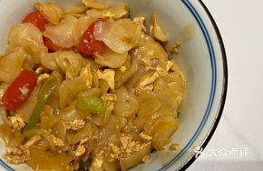 Stir-Fried Hand-Torn Noodles