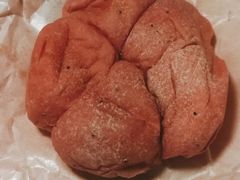 火龙果之子-木子木水日式烫面包(世界城光谷店)