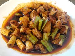 凉拌猪蹄-月圆霖特色农家乐
