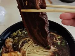 -小龙大肉面馆