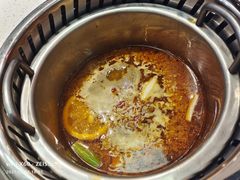 -龍歌自助小火锅(市南金茂湾店)