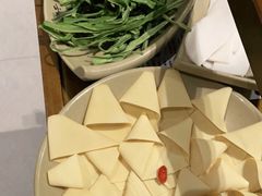 -晓宇重庆火锅(龙首店)