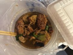 -吕阿婆骨汤麻辣烫(云岗店)