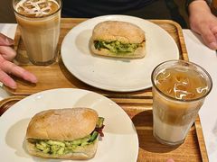 -Peet's 皮爷咖啡(东湖路手作店)