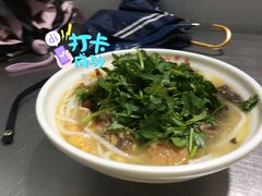 -文山荷鲜居(翠湖店)