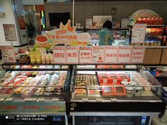 面包甜点陈列柜-盒马鲜生(帝斯曼店)