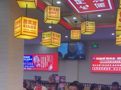 -阿婆情腊排骨火锅(金虹路店)